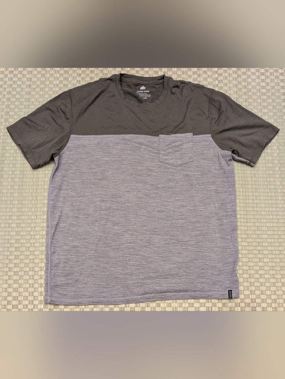 Woolly Everyday Merino Wool Pocket T-shirt Two Tone Green Gray Men's Size Large